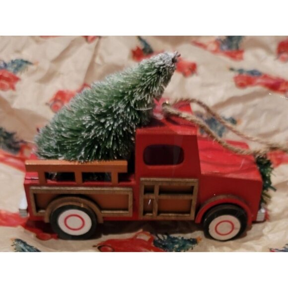 Christmas Rug and Ornaments Red Pickup Truck Holiday Seasonal Mat JJ1262/1166 - Picture 5 of 7